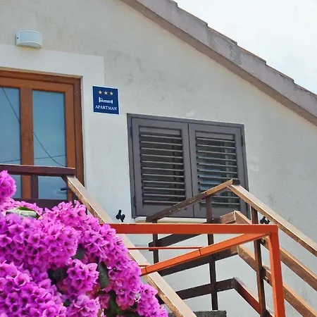 Apartament Le Petit *